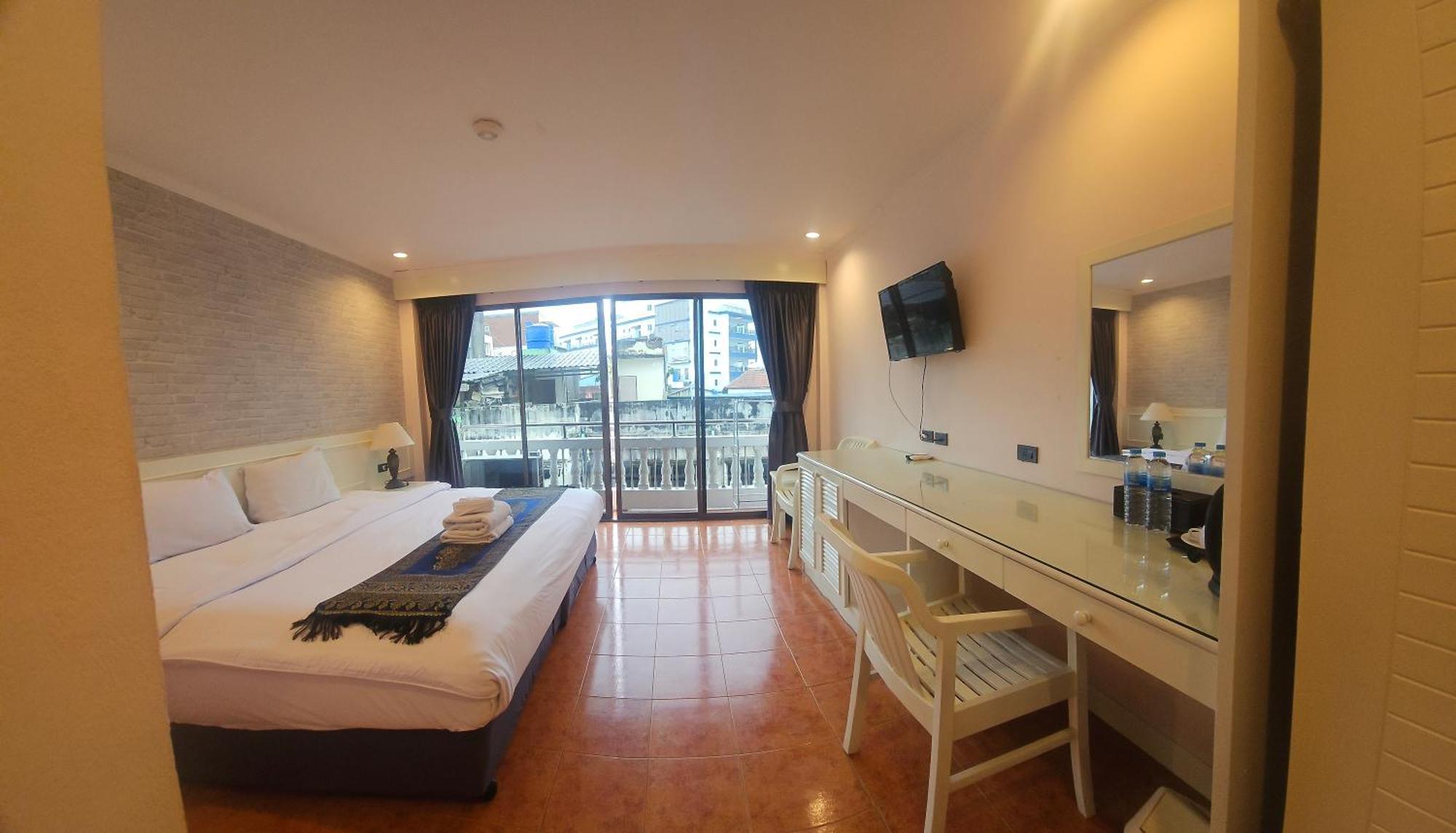 Hotell & Patong