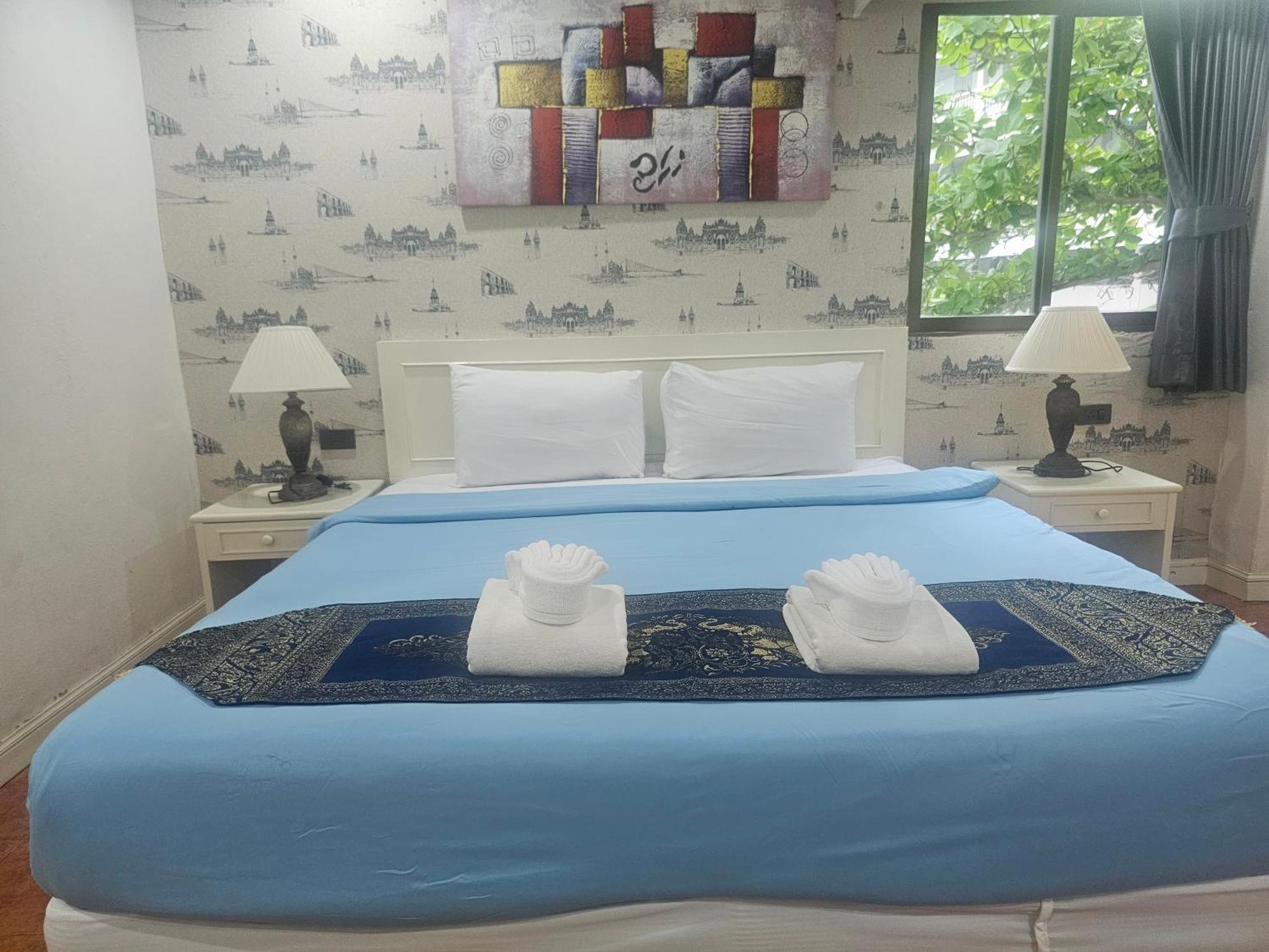 & Hotell Patong