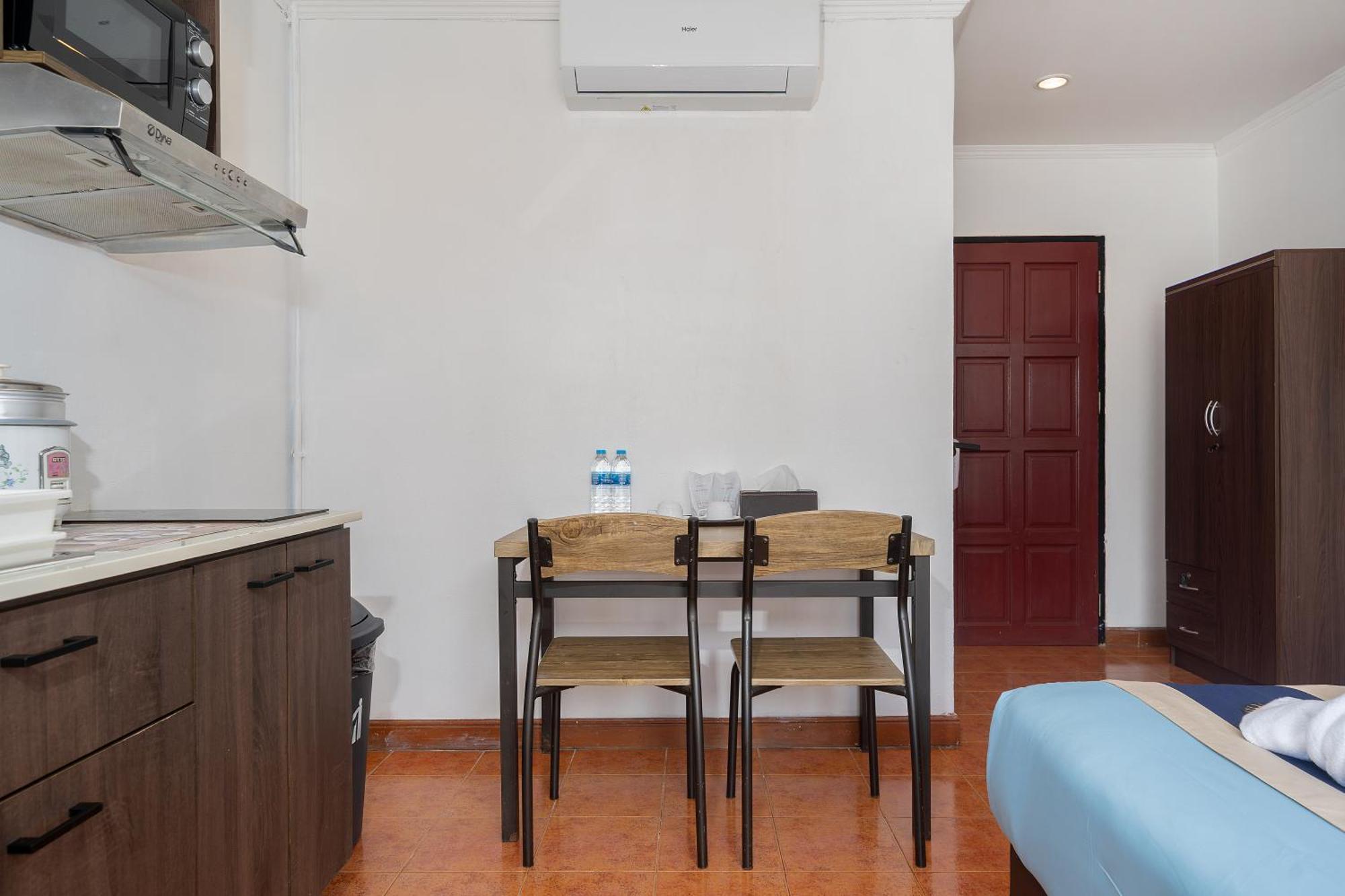 Hotel & Patong
